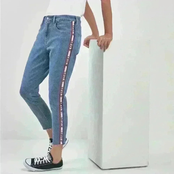 Levi's Denim - Levi’s 721 Sequin High Rise Jeans Spectator Sport Limited Edition Big E size 32